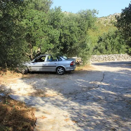 Secluded Fisherman's Cove Magrovica - Telascica, Dugi Otok - 8122 Feriehus